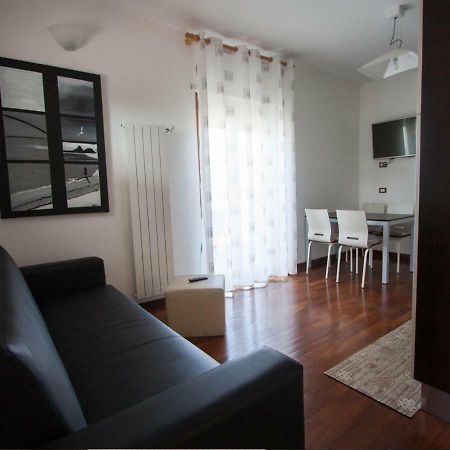 Vento Di Ponente Apartment กาเอตา ภายนอก รูปภาพ